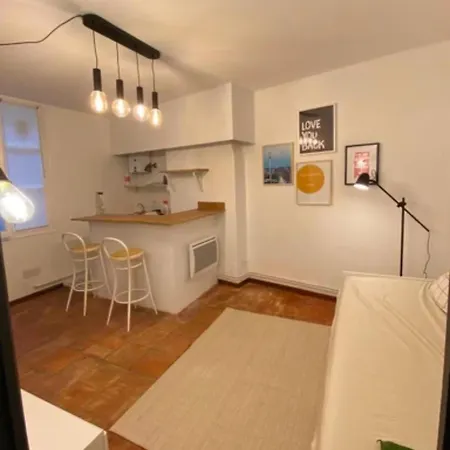 Apartment 9 Trinite - Hypercentre Toulouse, Accueil H24 Et Wi-fi *