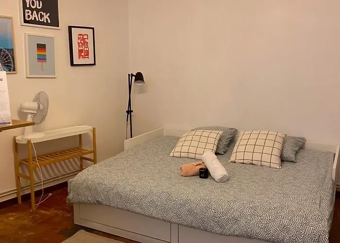 Apartament 9 Trinite - Hypercentre Toulouse, Accueil H24 Et Wi-fi